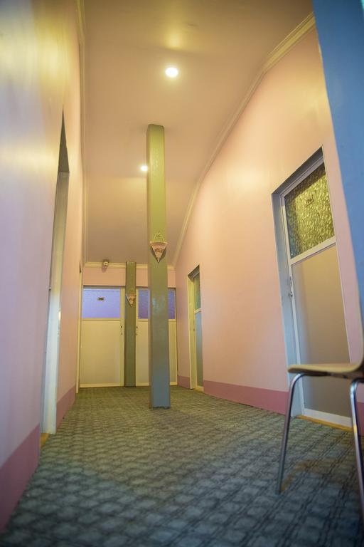 The Sat Yangon Hostel Eksteriør bilde