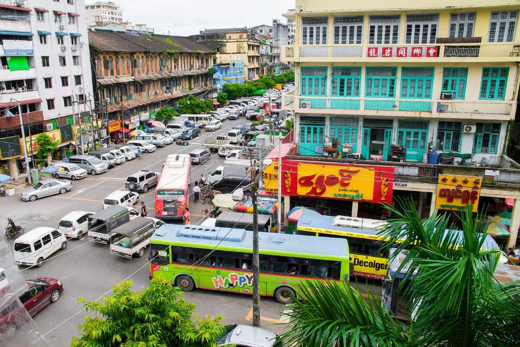 The Sat Yangon Hostel Eksteriør bilde