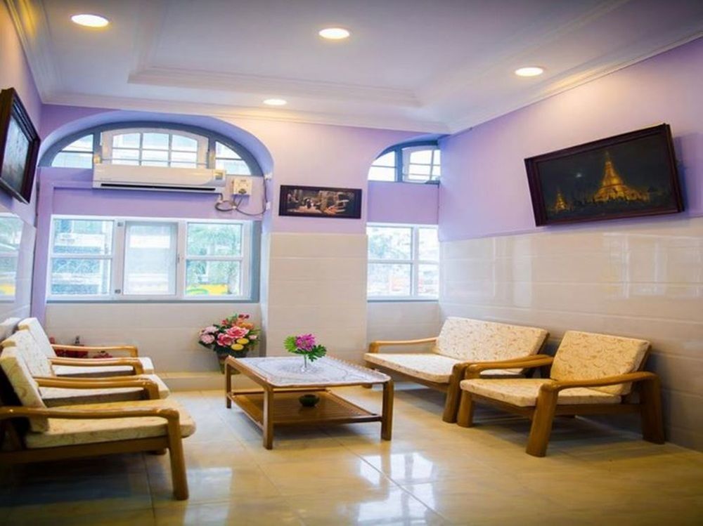 The Sat Yangon Hostel Eksteriør bilde