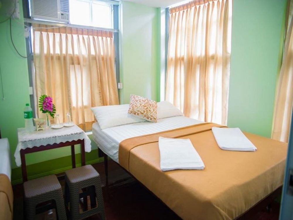 The Sat Yangon Hostel Eksteriør bilde