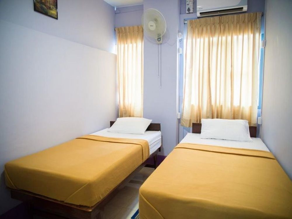 The Sat Yangon Hostel Eksteriør bilde