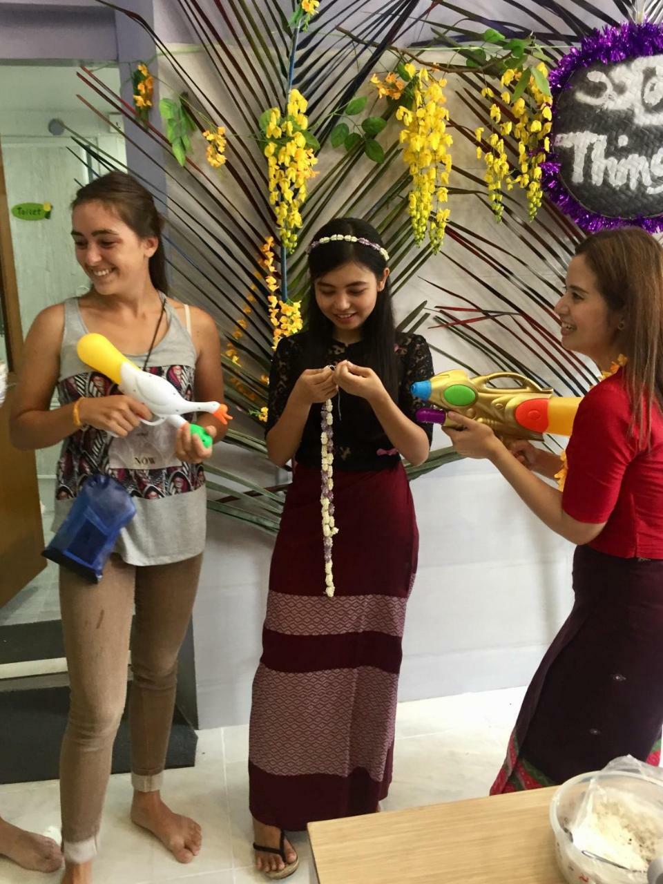 The Sat Yangon Hostel Eksteriør bilde