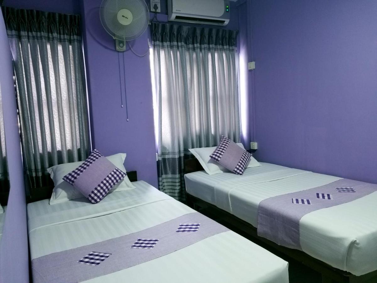 The Sat Yangon Hostel Eksteriør bilde