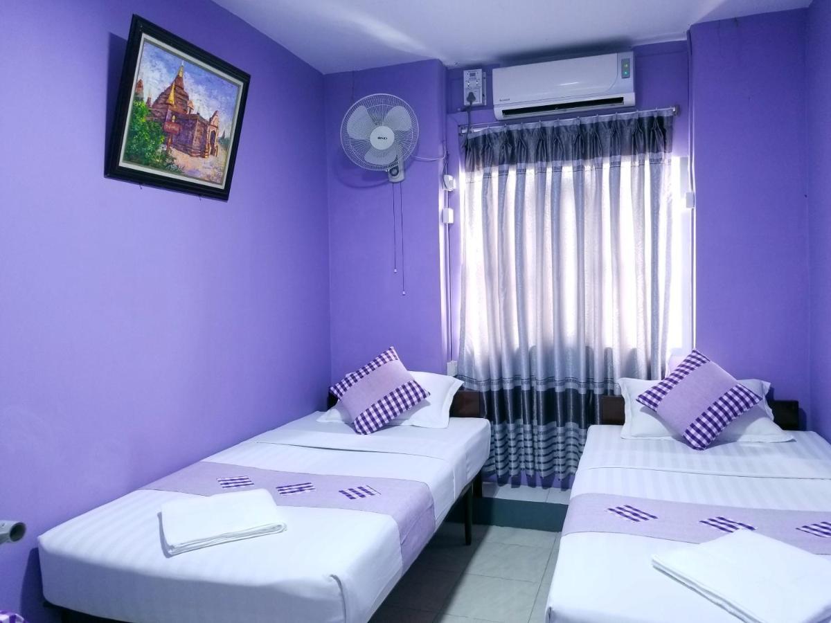 The Sat Yangon Hostel Eksteriør bilde